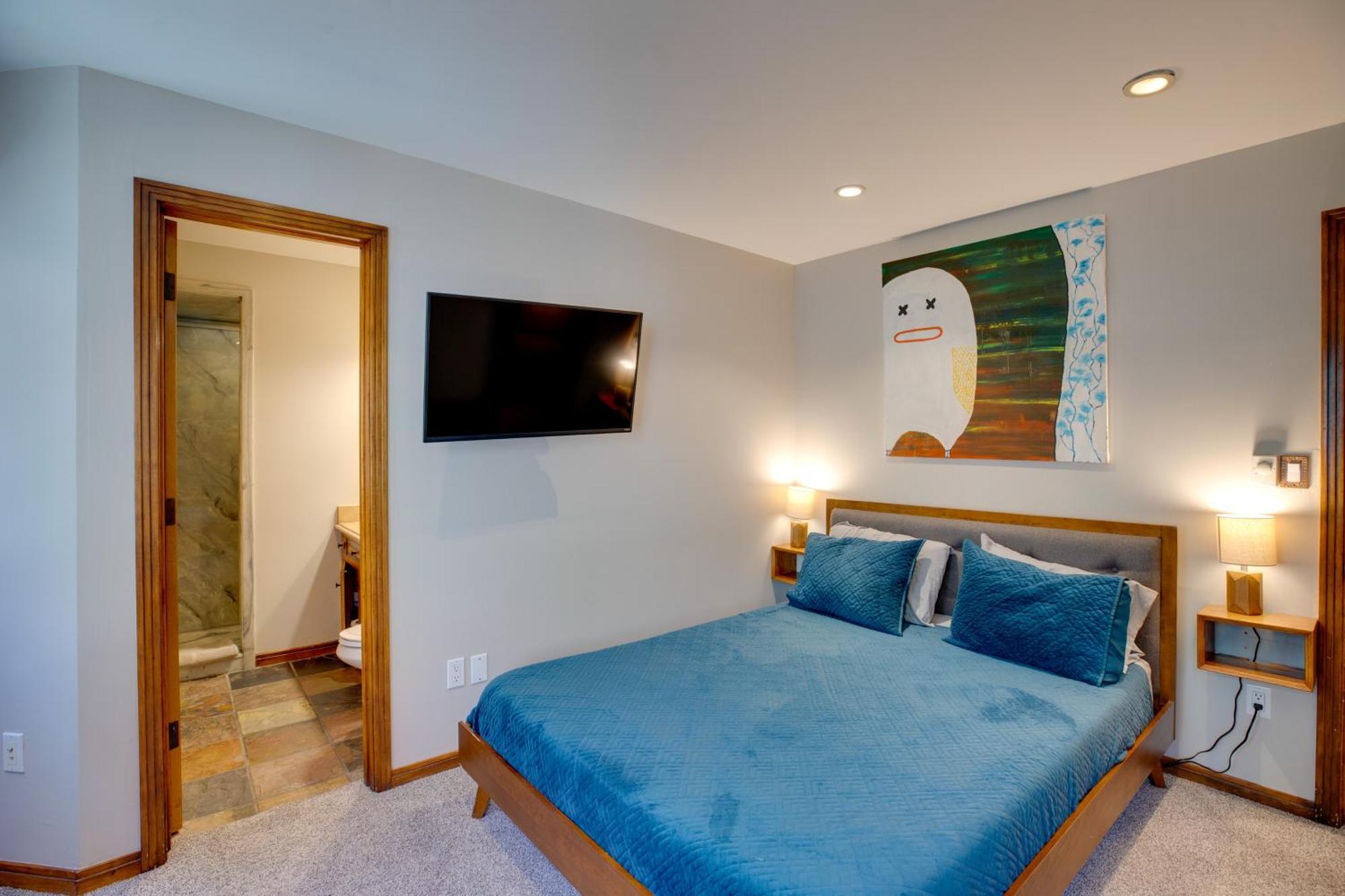 Bright Downtown Telluride Condo - Steps To Lift! Exterior photo